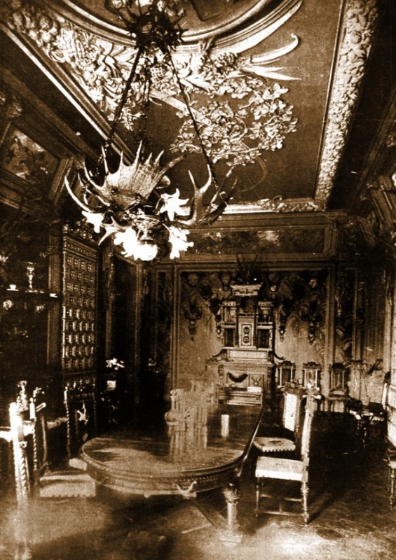 Їдальня (фото 1904 р., надано Музеєм історії Києва)